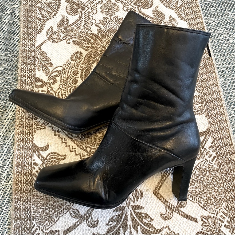 Greenwich Village Black Leather Heeled Ankle Boots Size 7.5 Made in Brazil